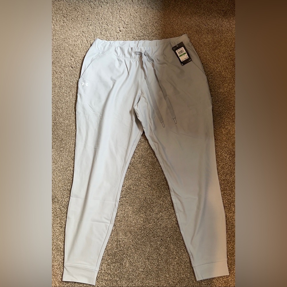 Brand new light gray Under Armor pants